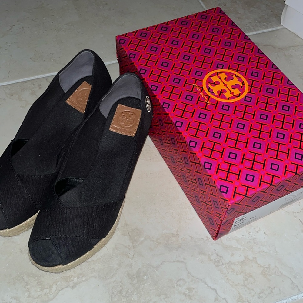 Tory Burch Jolie open toe wedge heel, women’s size 8, genuine leather/canvas